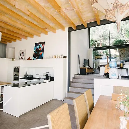 Boutique Villa Alaro